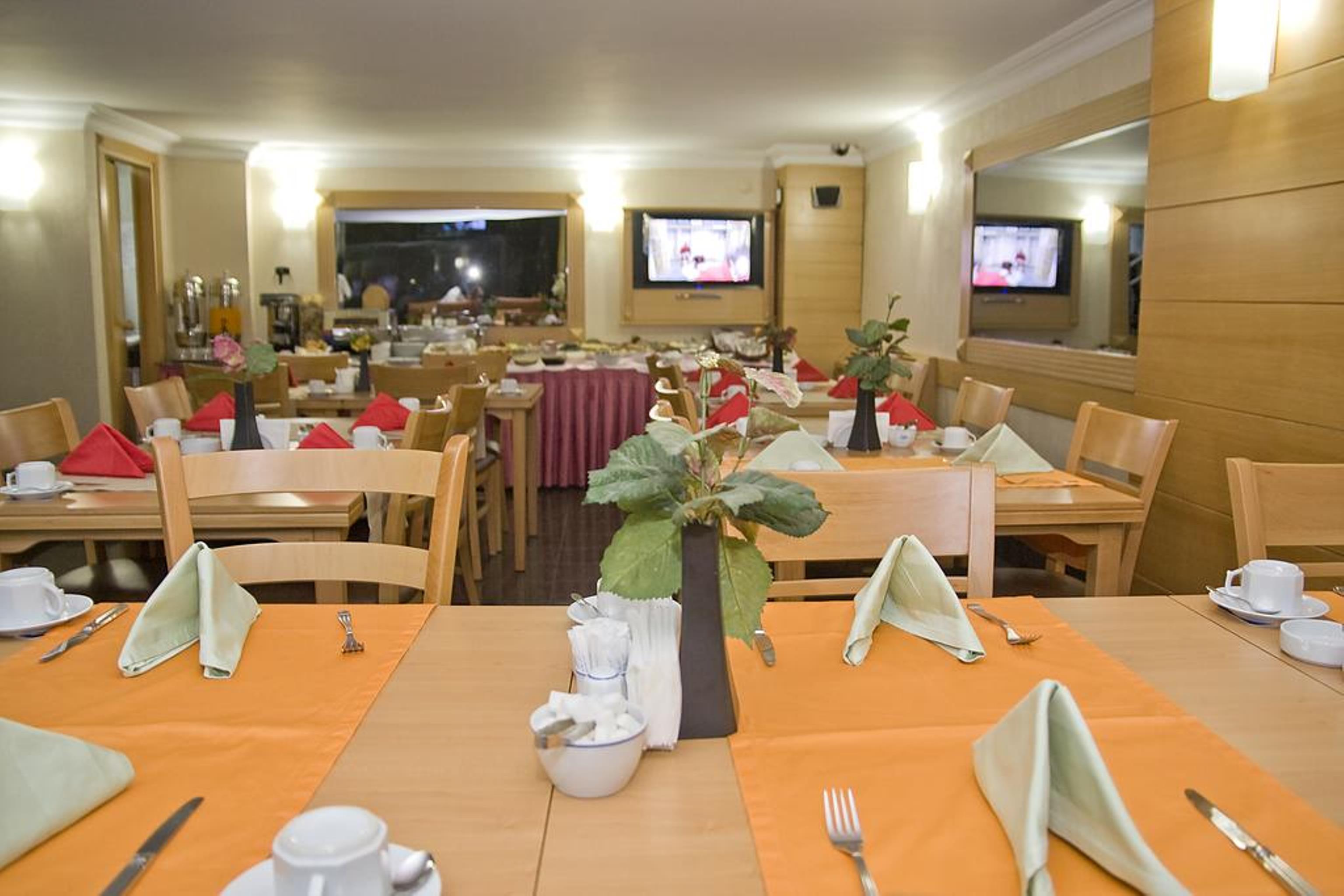 Park Star Hotel Taksim Стамбул Экстерьер фото