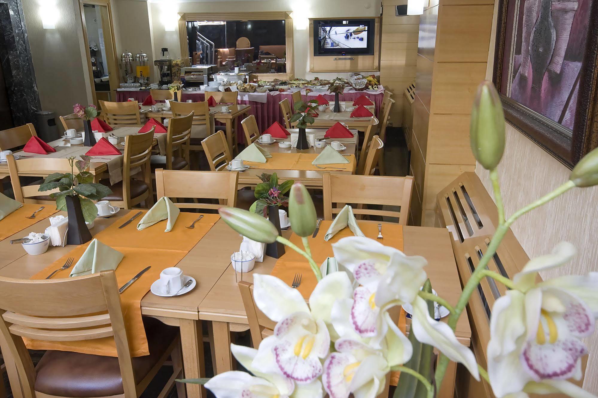 Park Star Hotel Taksim Стамбул Ресторан фото